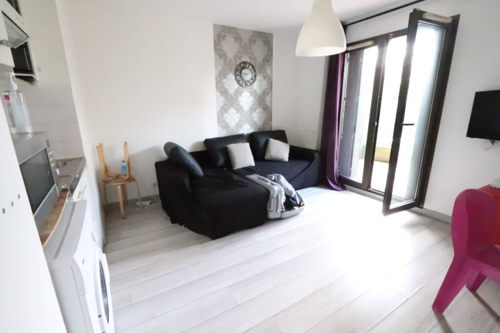 Maison à louer, 22m², ISSY LES MOULINEAUX