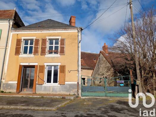 Maison à vendre 79 000 € 4 pièces 2 chambres 94 m² 867 m² de terrain Neuvy-Saint-Sépulchre 36230