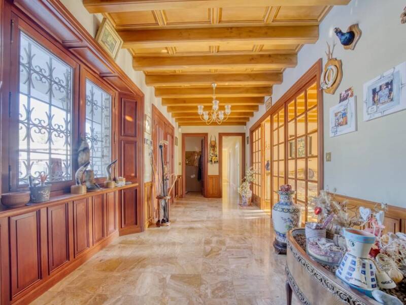 Maison à vendre, 600m², FONTCOUVERTE