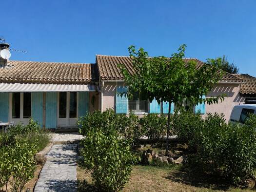Maison de plain-pied à vendre 328 500 € 4 pièces 3 chambres 88,37 m² 516 m² de terrain Le Val 83143