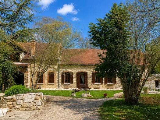 Maison à vendre 416 000 € 7 pièces 3 chambres 206 m² 2 070 m² de terrain Villemaréchal 77710