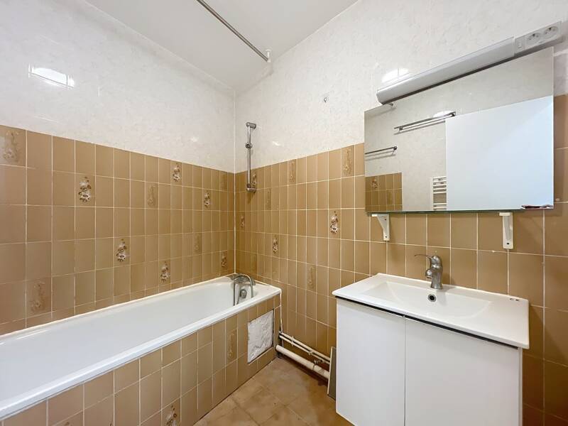 Maison à louer, 45m², PARIS 20E