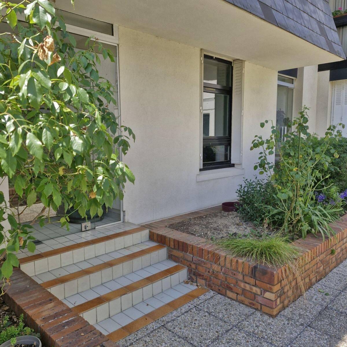 Maison à louer, 13m², IVRY SUR SEINE