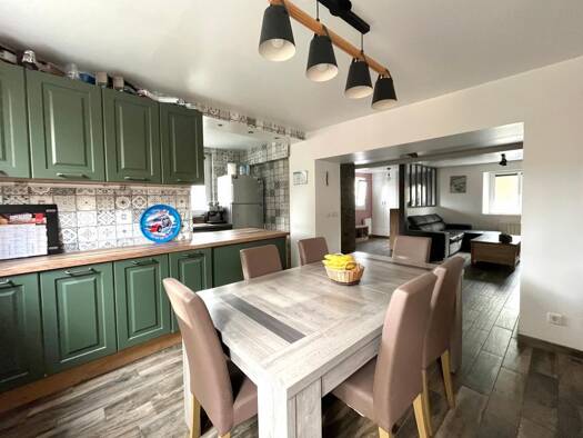 Maison à vendre 249 900 € 5 pièces 3 chambres 91 m² 128 m² de terrain Argences 14370