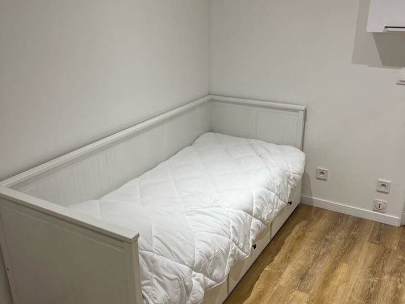 Maison à louer, 11m², PARIS 16E