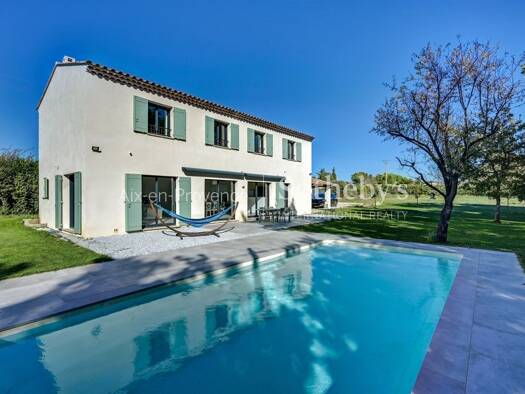 Maison à vendre 1 290 000 € 7 pièces 4 chambres 200 m² 2 100 m² de terrain Saint Mitre les Granettes Pey Blanc Aix-en-Provence 13100