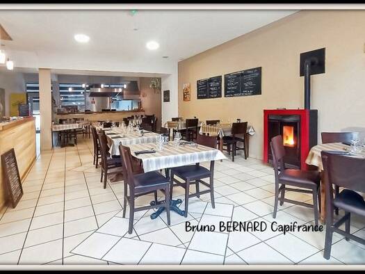 Hôtel à vendre Fonds de commerce 102 000 € 15 pièces 700 m² d'espace de restauration Galan 65330