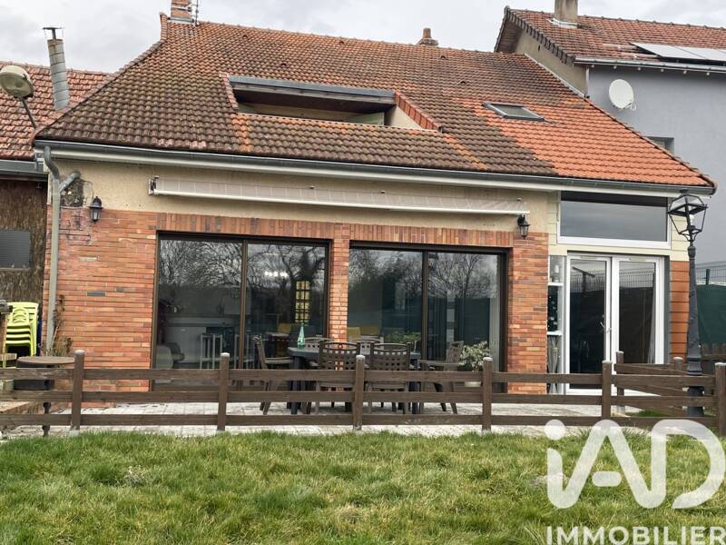Maison à vendre, 240m², SAINT ELOY LES MINES