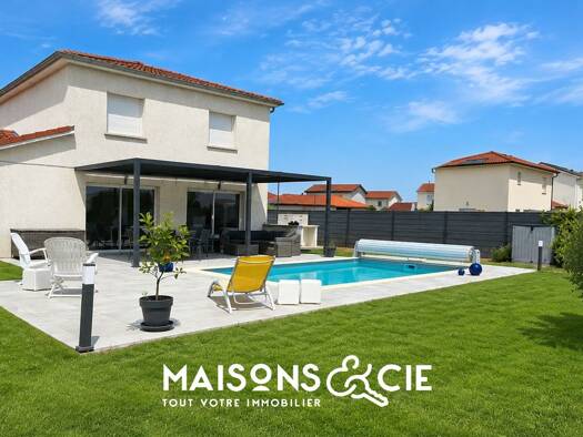 Maison à vendre 440 000 € 5 pièces 4 chambres 121 m² 726 m² de terrain Lagnieu 01150