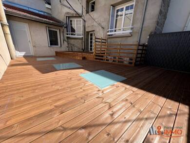 Appartement à vendre 145 000 € 5 pièces 2 chambres 85 m² Étage 1/2 Aurec-sur-Loire 43110