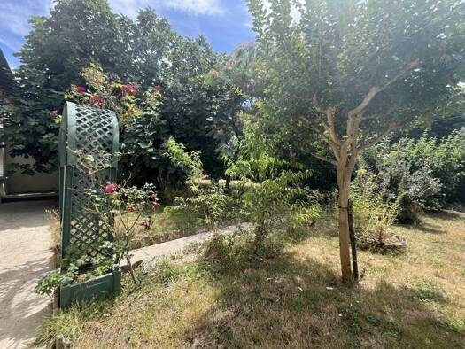 Maison de plain-pied à vendre 108 500 € 5 pièces 4 chambres 142 m² 2 190 m² de terrain Chey 79120