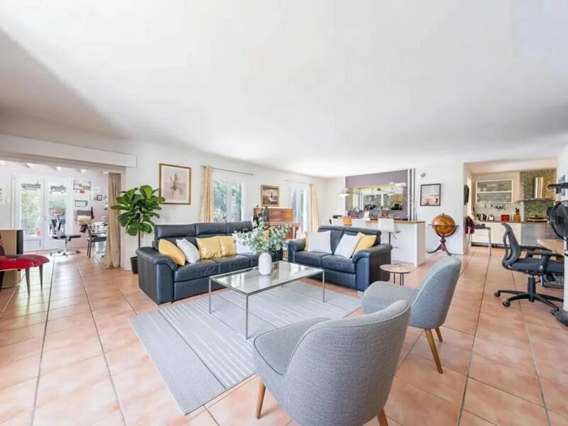 Maison à vendre, 288m², MONTUSSAN