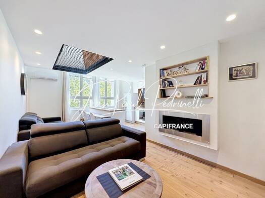 Duplex à vendre 230 000 € 3 pièces 2 chambres 52 m² Étage 1/1 Valescure-Vaulongue-Clair Bois-Vallon Suveret Saint-Raphaël 83700