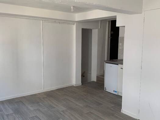 Colocation à louer 627 € 3 pièces 1 chambre 42 m² RDC/3 Saint Marc-Croix de Pierre-Saint Nicaise Rouen 76000