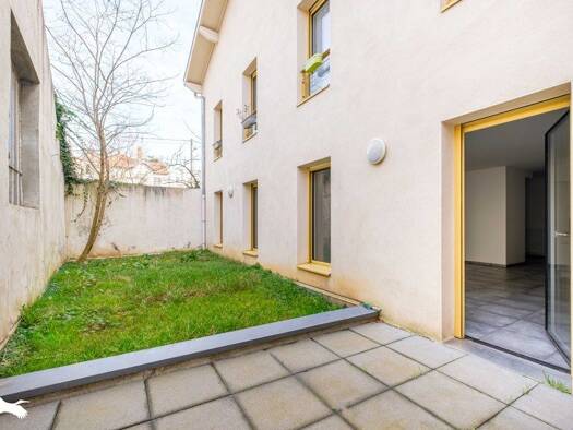 Appartement à vendre 399 000 € 4 pièces 3 chambres 80 m² Étage 1/2 Centre Caluire-et-Cuire 69300