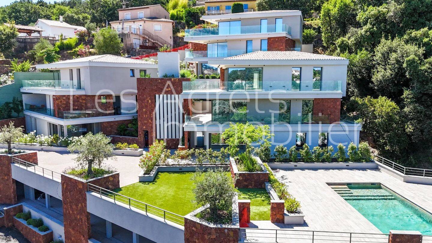 Maison à vendre, 0m², LES ADRETS DE L'ESTEREL