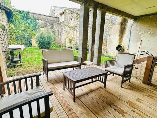 Maison à vendre 150 000 € 3 pièces 2 chambres 83,5 m² 217 m² de terrain Centre Ville Langon 33210