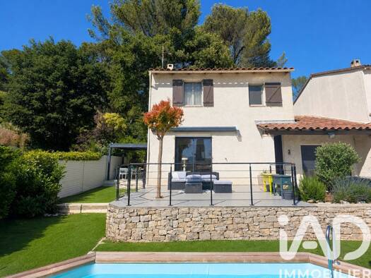 Maison à vendre 498 000 € 5 pièces 4 chambres 105 m² Rousset 13790