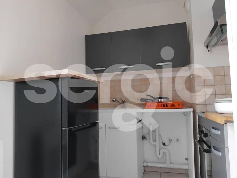 Maison à louer, 35m², BUSSY SAINT GEORGES