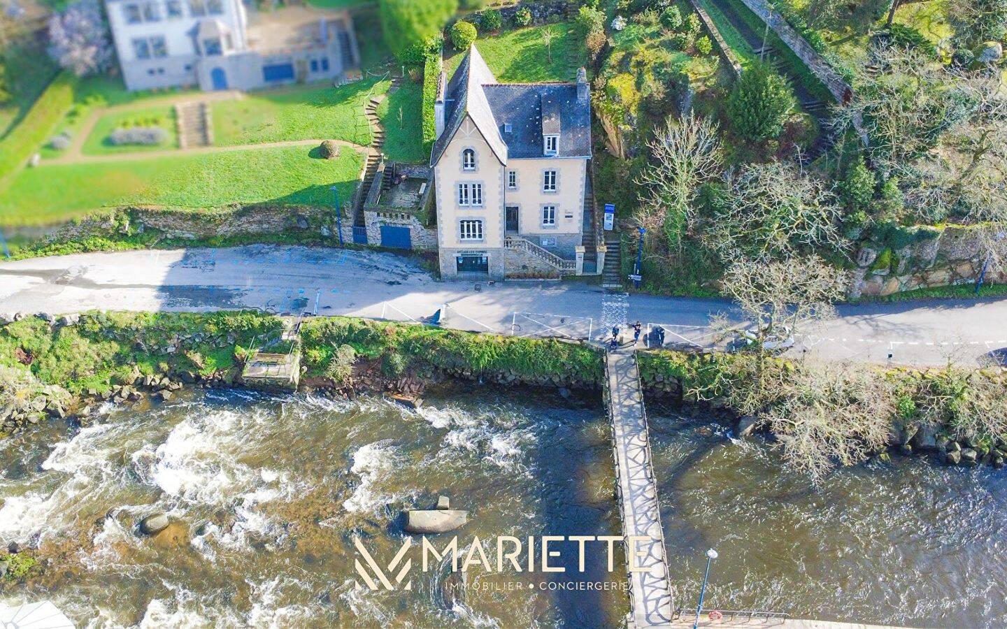 Maison à vendre, 240m², PONT AVEN