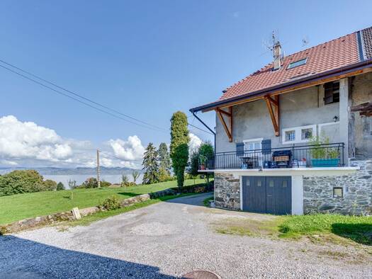 Maison à vendre 415 000 € 6 pièces 3 chambres 117 m² 150 m² de terrain Lugrin 74500