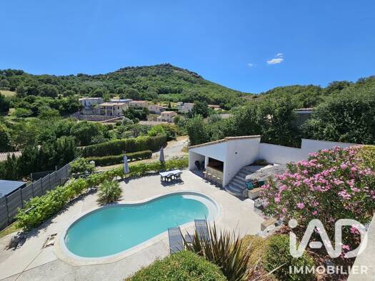 Maison de plain-pied à vendre 349 500 € 4 pièces 3 chambres 114 m² 997 m² de terrain Saint-Lager-Bressac 07210