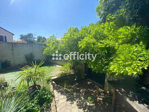 Maison de ville à vendre 335 000 € 4 pièces 3 chambres 100 m² 172 m² de terrain Plateau Neuilly-Plaisance 93360