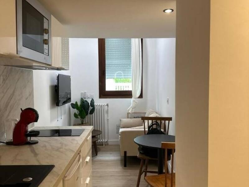 Maison à louer, 12m², NICE