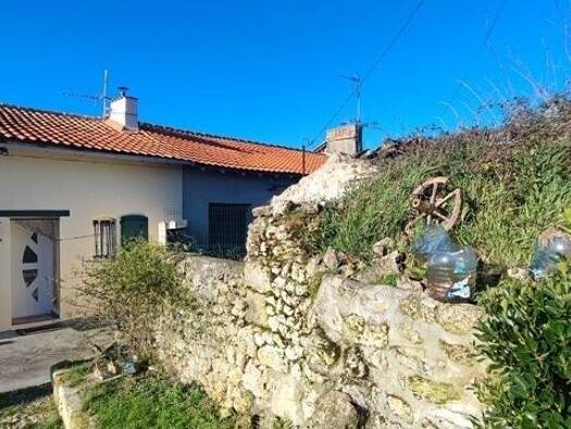 Maison à vendre 99 645 € 4 pièces 2 chambres 89 m² 500 m² de terrain St Aulaye Puymangou 24410