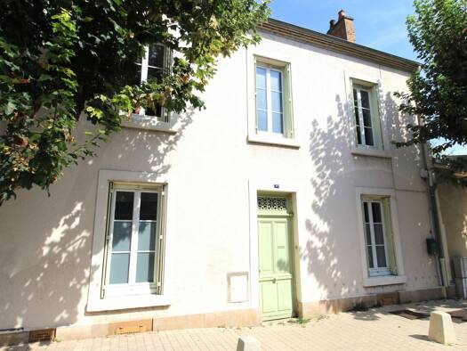 Maison à vendre - neuf 79 900 € 7 pièces 3 chambres 86 m² Centre Ville Cosne-Cours-sur-Loire 58200