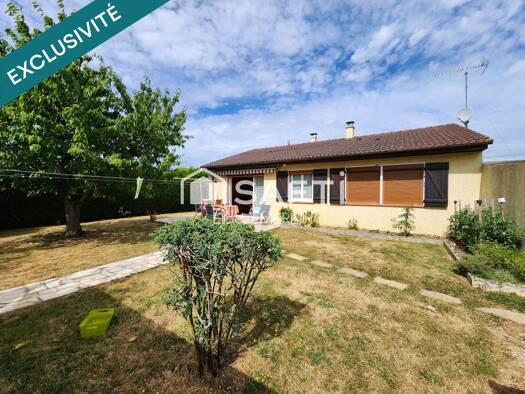 Maison de plain-pied à vendre 104 502 € 4 pièces 2 chambres 83 m² 622 m² de terrain Croix Giboreau Vernouillet 28500