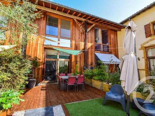 Appartement à vendre 295 000 € 4 pièces 3 chambres 108,52 m² RDC Arnas 69400