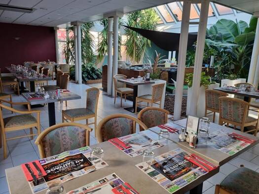 Hôtel à vendre Fonds de commerce 262 000 € 860 m² d'espace de restauration Montargis 45200