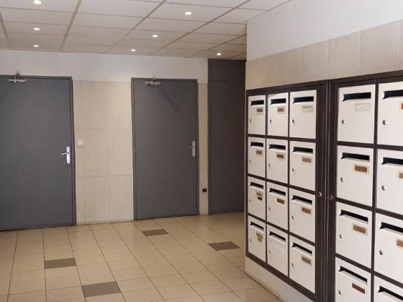 Maison à louer, 42m², MARSEILLE 5E