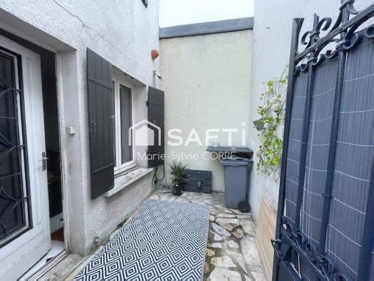 Maison à vendre 299 000 € 3 pièces 2 chambres 64 m² 29 m² de terrain Rueil sur Seine-Plaine-Gare Rueil-Malmaison 92500