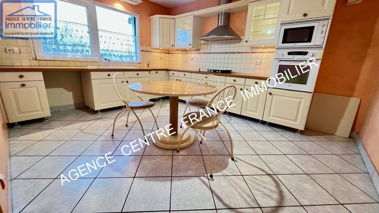 Maison à vendre, 130m², BOURGES