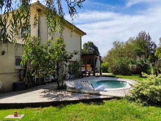 Maison à vendre 380 000 € 5 pièces 4 chambres 149 m² 719 m² de terrain Camblanes-et-Meynac 33360