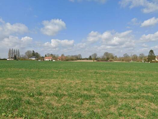 Terrain constructible viabilisé à vendre 60 000 € 606 m² de terrain Est Lisieux 14100