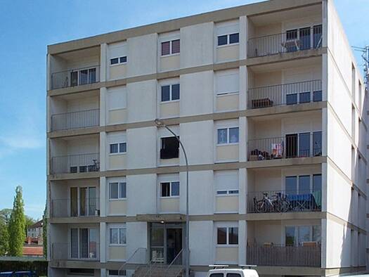 Appartement à louer 403 € 2 pièces 1 chambre 50 m² Étage 3/4 Sud Est Châtillon-sur-Seine 21400