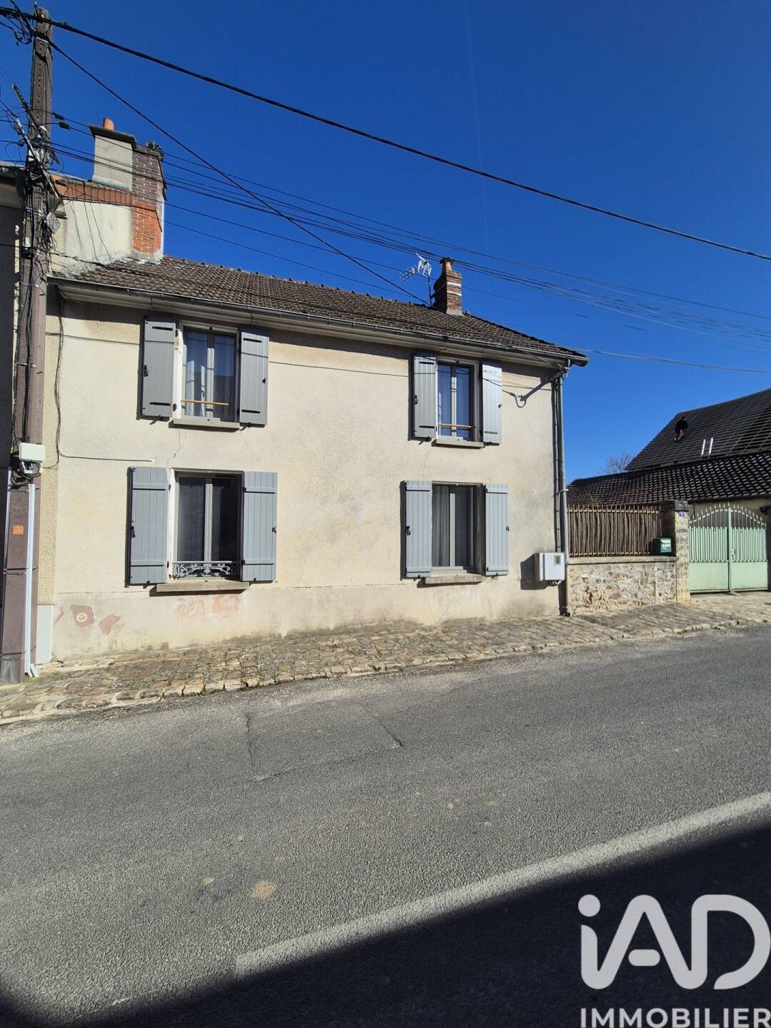 Maison à vendre, 105m², MONTREUIL AUX LIONS