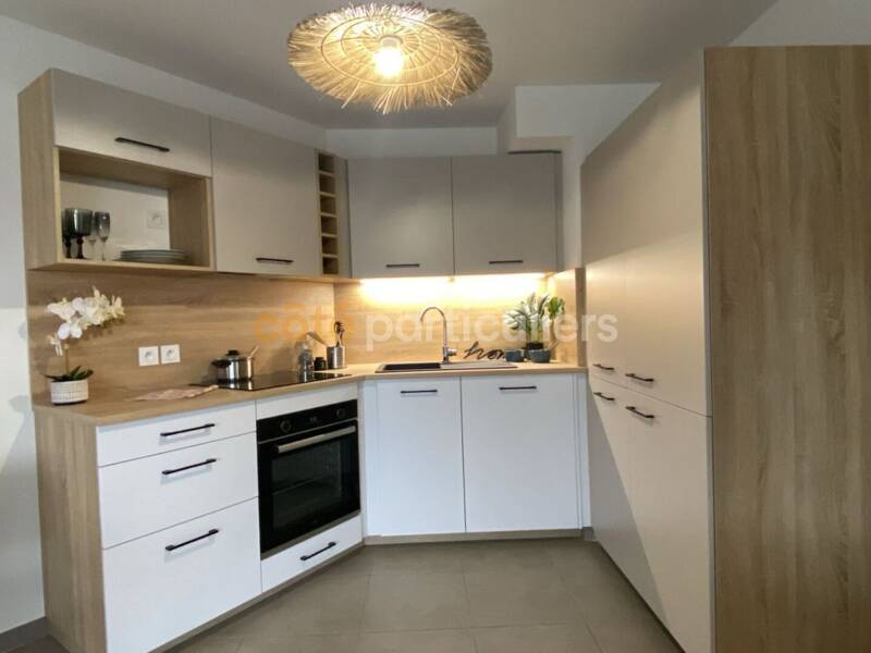 Maison à louer, 90m², SAINT PIERRE EN FAUCIGNY