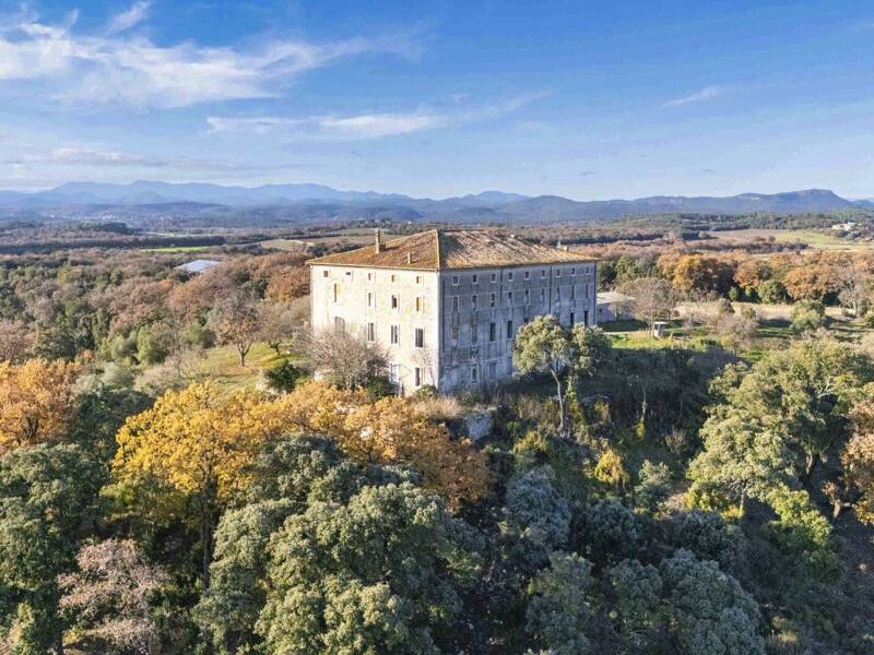 Maison à vendre, 610m², SAINT NAZAIRE DES GARDIES