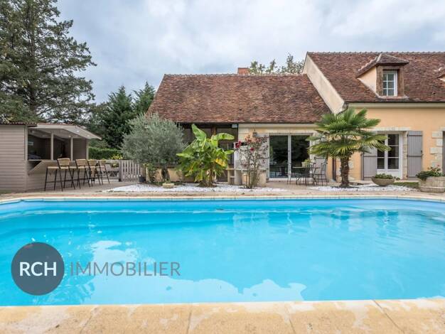 Maison à vendre 1 298 000 € 8 pièces 5 chambres 268,2 m² 6 330 m² de terrain Gambais 78950