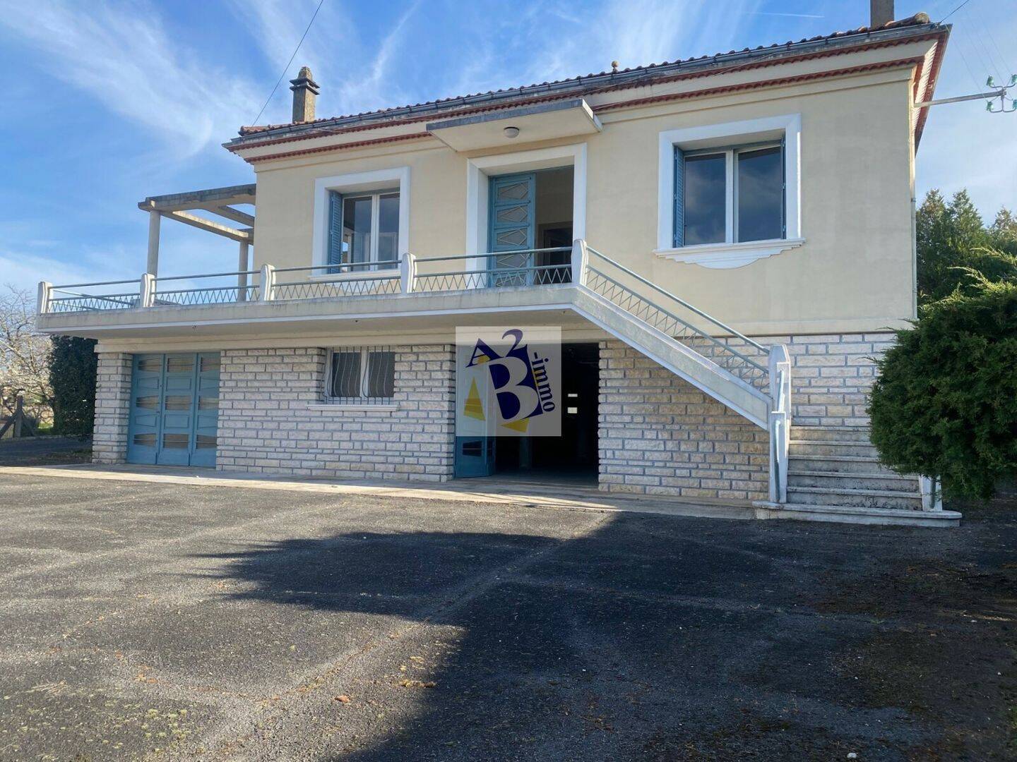 Maison à vendre, 160m², MAGNAC SUR TOUVRE