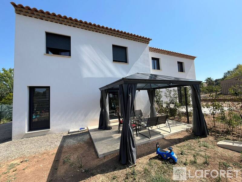 Maison à louer, 90m², VIDAUBAN