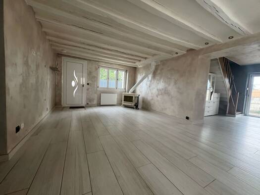 Maison à vendre 357 000 € 5 pièces 3 chambres 141 m² 1 343 m² de terrain Rozay-en-Brie 77540
