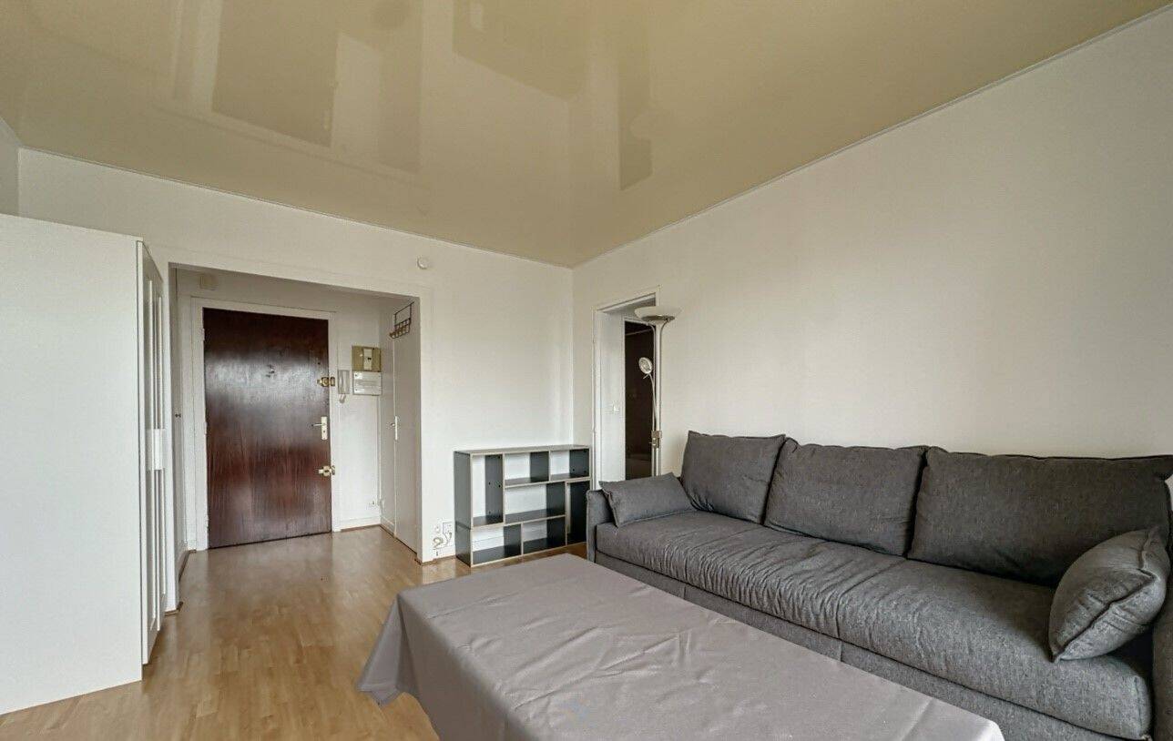 Maison à louer, 28m², COURBEVOIE