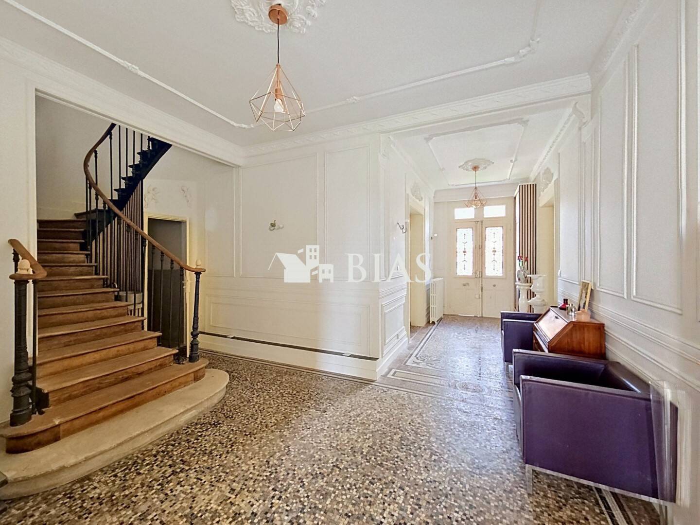Maison à vendre, 378m², LE NEUBOURG