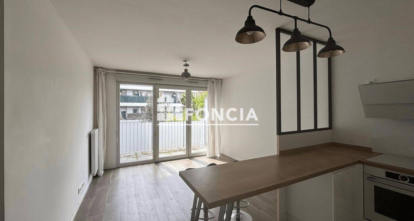 Maison à louer, 63m², NANTERRE