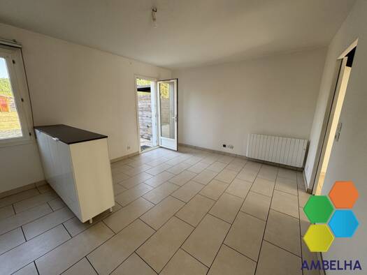 Maison à vendre - Première occupation 140 000 € 3 pièces 2 chambres 69,51 m² 245 m² de terrain Meung-sur-Loire 45130